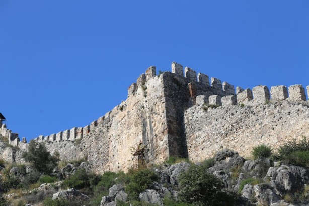 Foto - Yüzyıllar boyu ayakta kaldı: Alanya Kalesi - 2