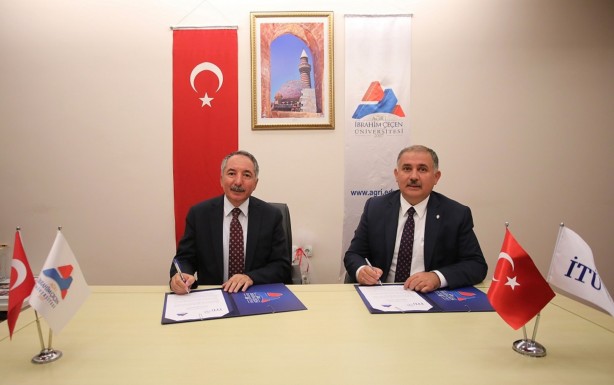 Foto - Yüzyıllardır aranıyordu! Ağrı Dağı'ndan heyecanlandıran haber geldi: Hz. Nuh'un Gemisi...
