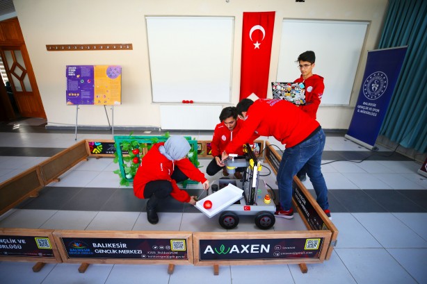 Foto - Z kuşağı uydurmasına inat! Gençlik Merkezleri meyve vermeye başladı