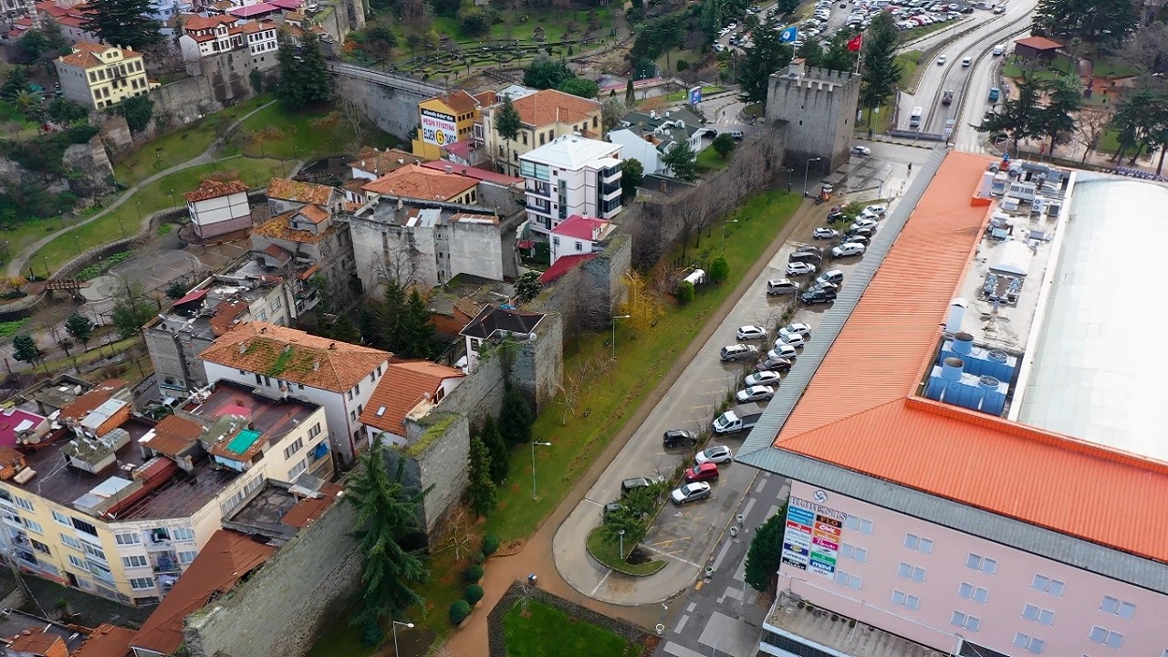 Foto - Zağnos Burcu’nda bilgiye yolculuk! Tarihi zindan şimdi bilginin adresi