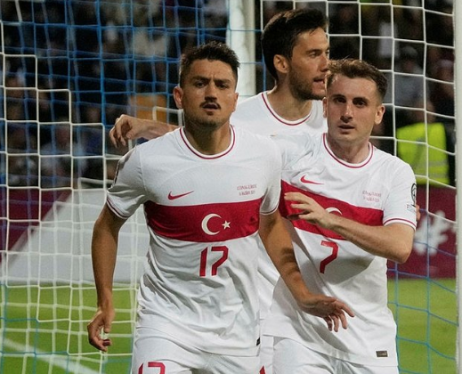 Foto - Zaha'dan sonra bir darbe daha mı? Satın almak için sıraya girecek! Hem de...