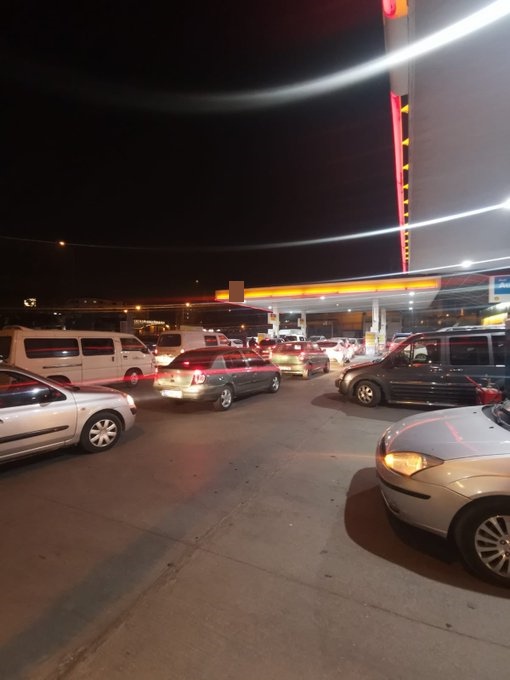 Foto - Zam kuyruğu: Haberi duyan akın etti!