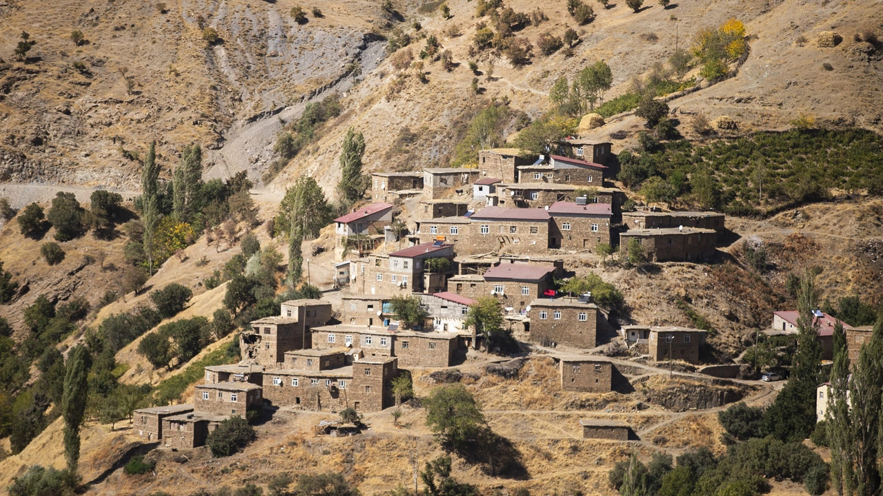 Foto - Zamana meydan okuyan mirası! Hizan’ın 300 yıllık evleri göz kamaştırıyor