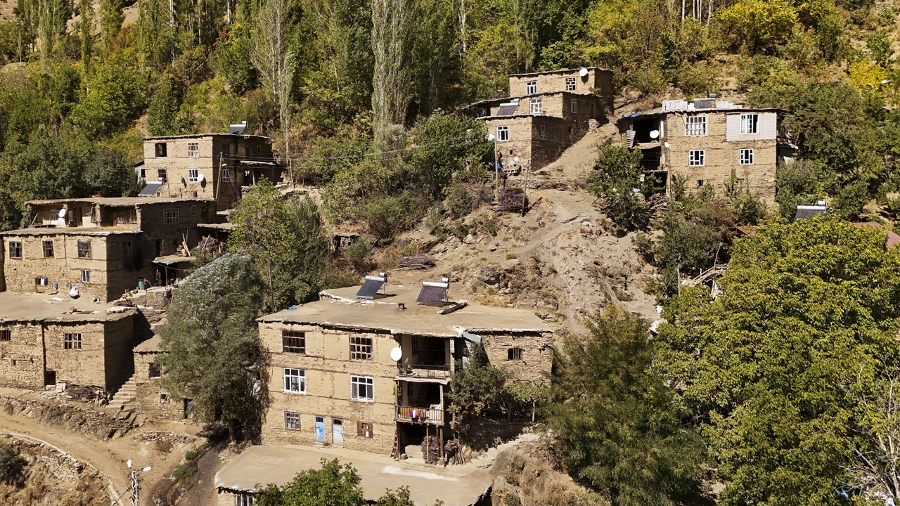 Foto - Zamana meydan okuyan mirası! Hizan’ın 300 yıllık evleri göz kamaştırıyor