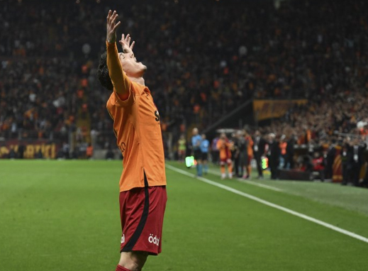 Foto - Zaniolo tarihe geçti! Attığı gol artık tarihin altın sayfalarında...