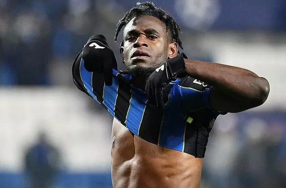 Foto - Zapata! Falcao'dan sonra Galatasaray'a milyonluk futbolcu keşfedildi!