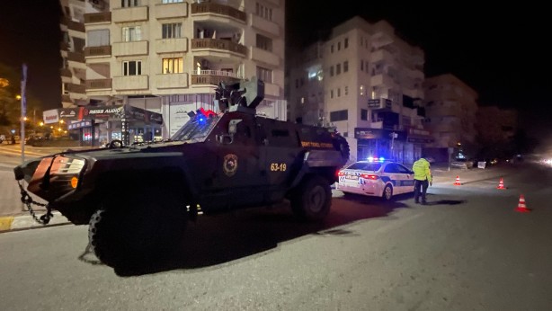 Zehir tacirleri polise ateş açtı: 2 polis yaralı