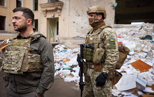 Foto - Zelenski 'İhanet' dedi, hepsini görevden aldı! Savaşın ortasında peş peşe kötü haber