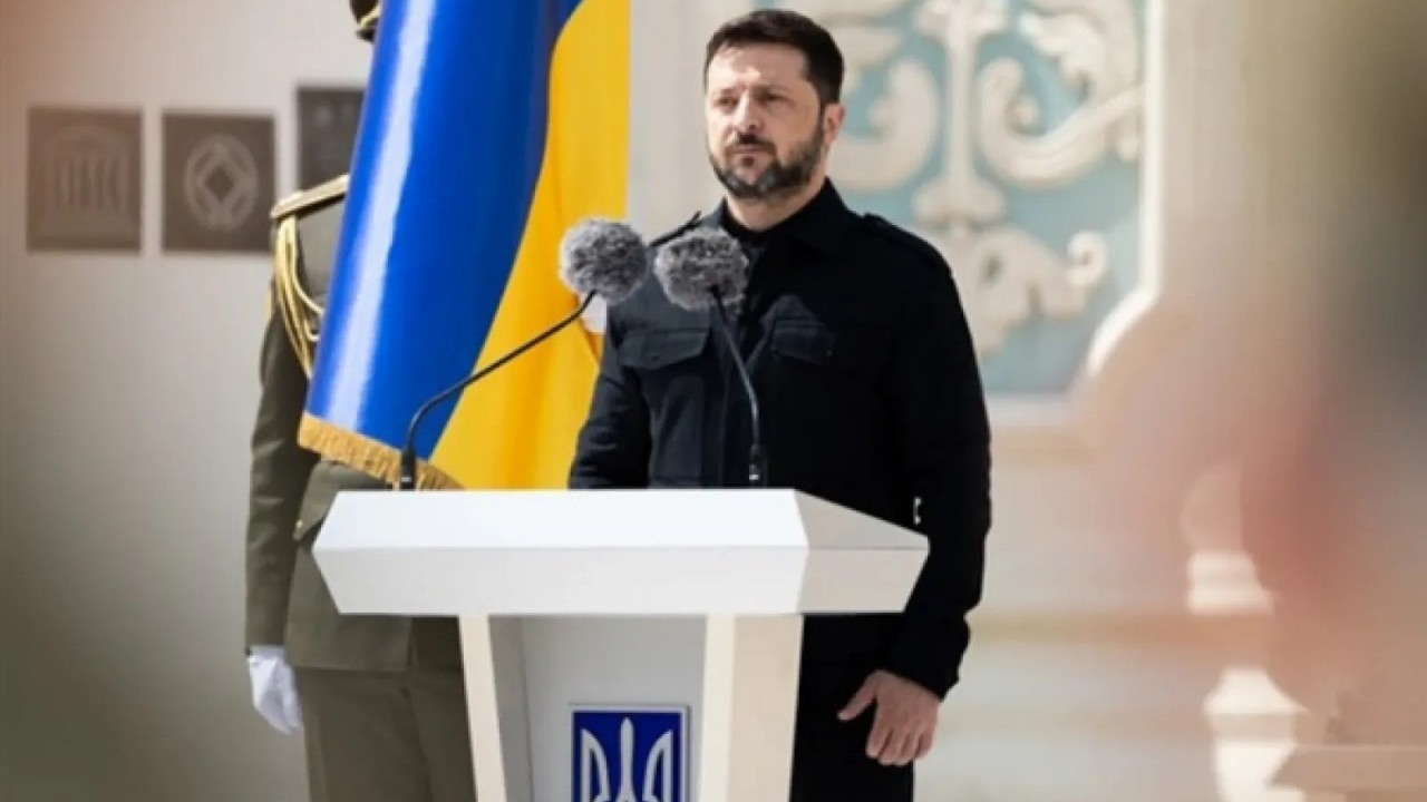 Zelenski'den flaş iddia: Rusya barış istemiyor! Shahed'ler kilise vurdu