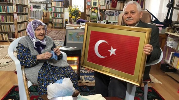 Foto - Zeliha Nine, Mehmetçiği duygulandırdı