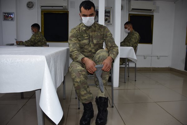 Foto - Zeliha Nine, Mehmetçiği duygulandırdı