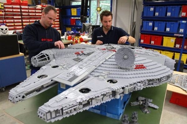 Foto - Zengin çocuklarının tuhaf oyuncakları