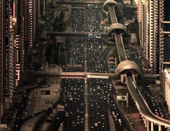 Foto - Zenginlik insana bakın neler yaptırıyor