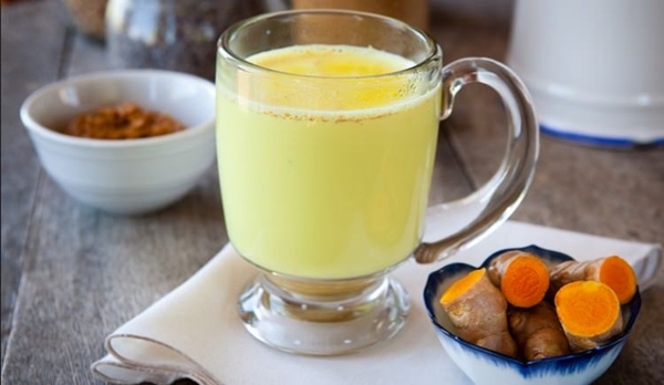 Foto - Zerdeçal sütünü hayatınızdan eksik etmeyin!