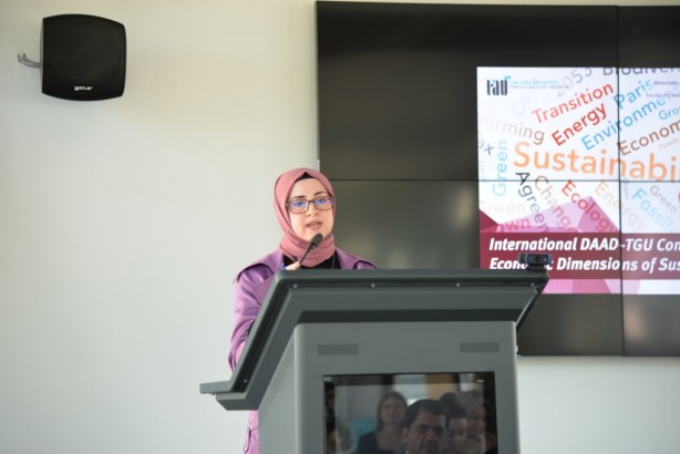 Foto - Zerre kadar da olsa utanın vesayetçiler! 28 Şubat zulmünden dekanlığa giden yol