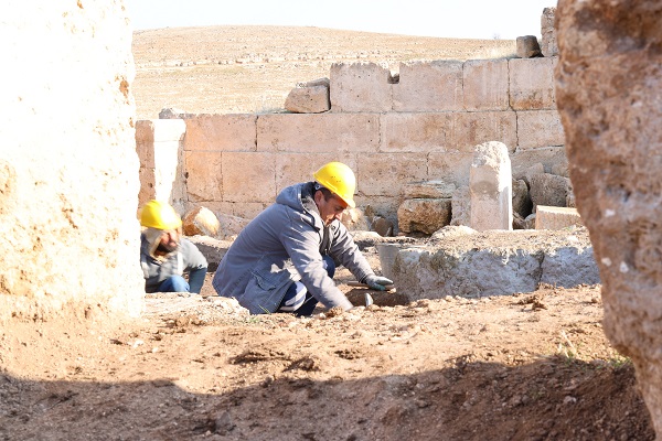 Foto - Zerzevan Kalesi’nde bulundu! Tam 1800 yıl önceye ait