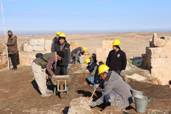 Foto - Zerzevan Kalesi’nde bulundu! Tam 1800 yıl önceye ait
