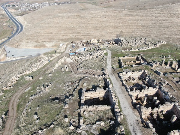 Foto - Zerzevan Kalesi’nde bulundu! Tam 1800 yıl önceye ait