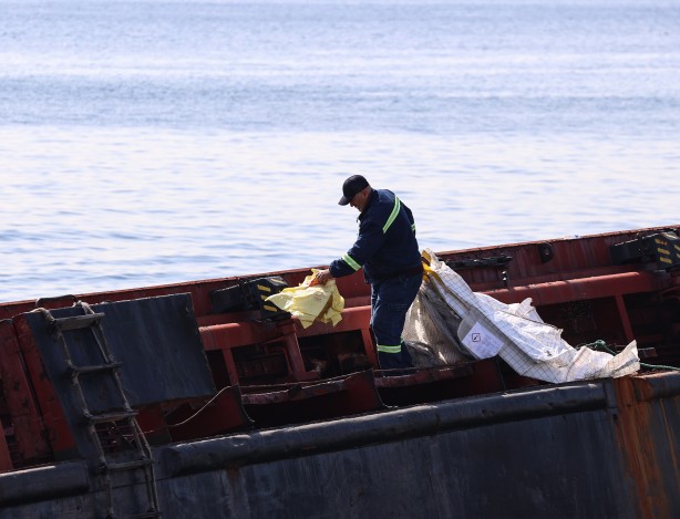 Foto - Zeytinburnu sahilde "STREAMLINE" sökülüyor