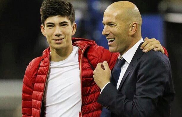 Foto - Zidane'a resmi teklif yapıldı! Cuma gününe kadar İstanbul'a bekleniyor: Süper Lig takımı çıldırdı… Duyurdular!