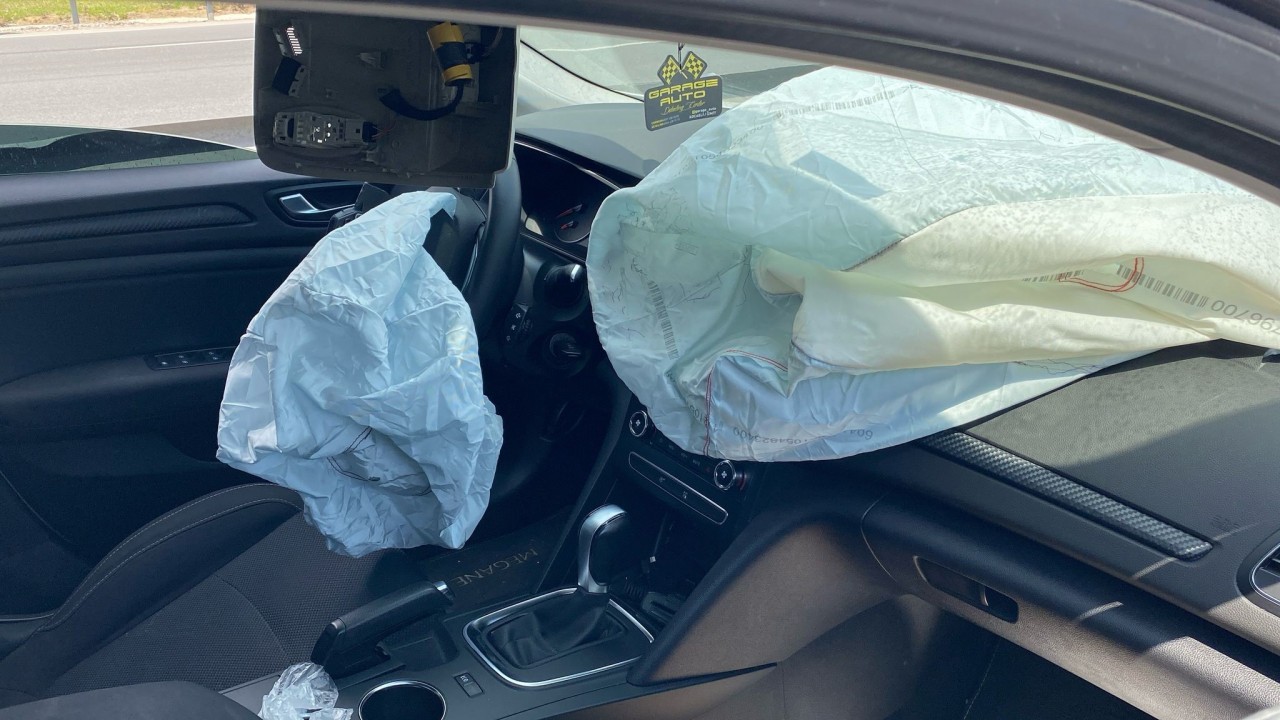 Foto - Zincirleme trafik kazasında 4 kişi yaralandı