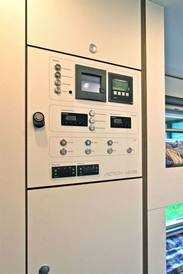 Foto - Zırhlı kamyonu lüks bir eve dönüştürdü