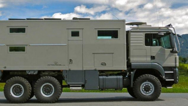 Foto - Zırhlı karavanın içine bayılacaksınız!