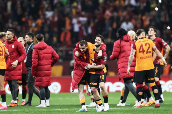 Foto - Zirve öncesi dev rekabet: İşte üç büyüklerin kalan maçları! Müthiş sona doğru...