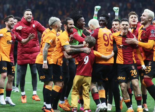 Foto - Zirve öncesi dev rekabet: İşte üç büyüklerin kalan maçları! Müthiş sona doğru...