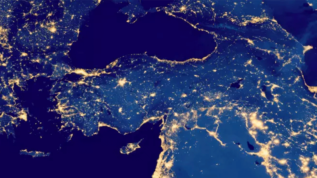 Zirvede Karadeniz ili var: Türkiye'nin en mutsuz illeri belli oldu!