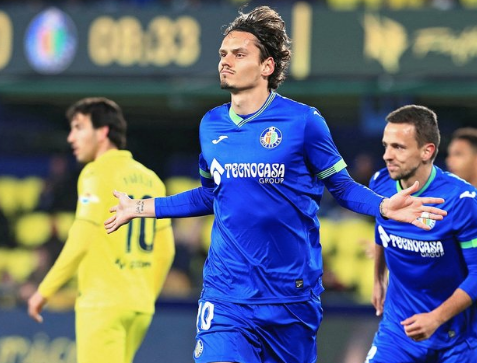 Foto - Zirvedeki isim şaşırttı! Açıkladıkları listeyi az önce tüm dünyaya duyurdular...