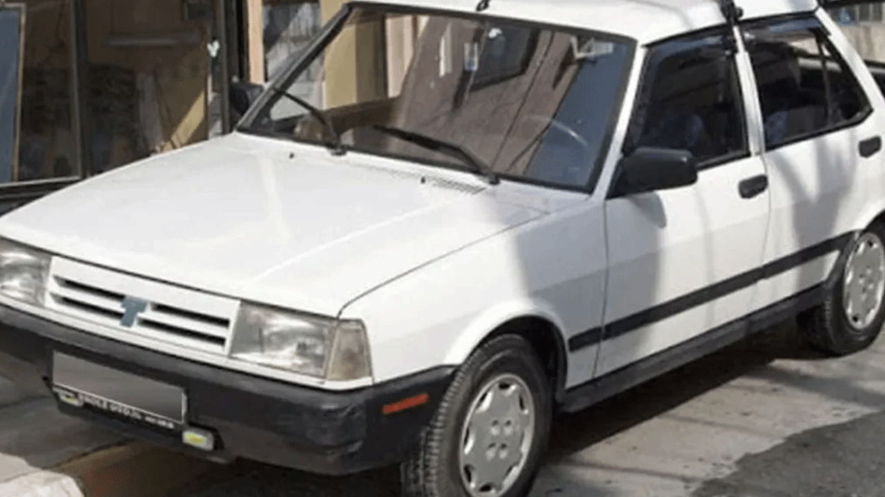 Zirvedeki model şaşırttı! İşte Türkiye yollarında en çok bulunan otomobiller!