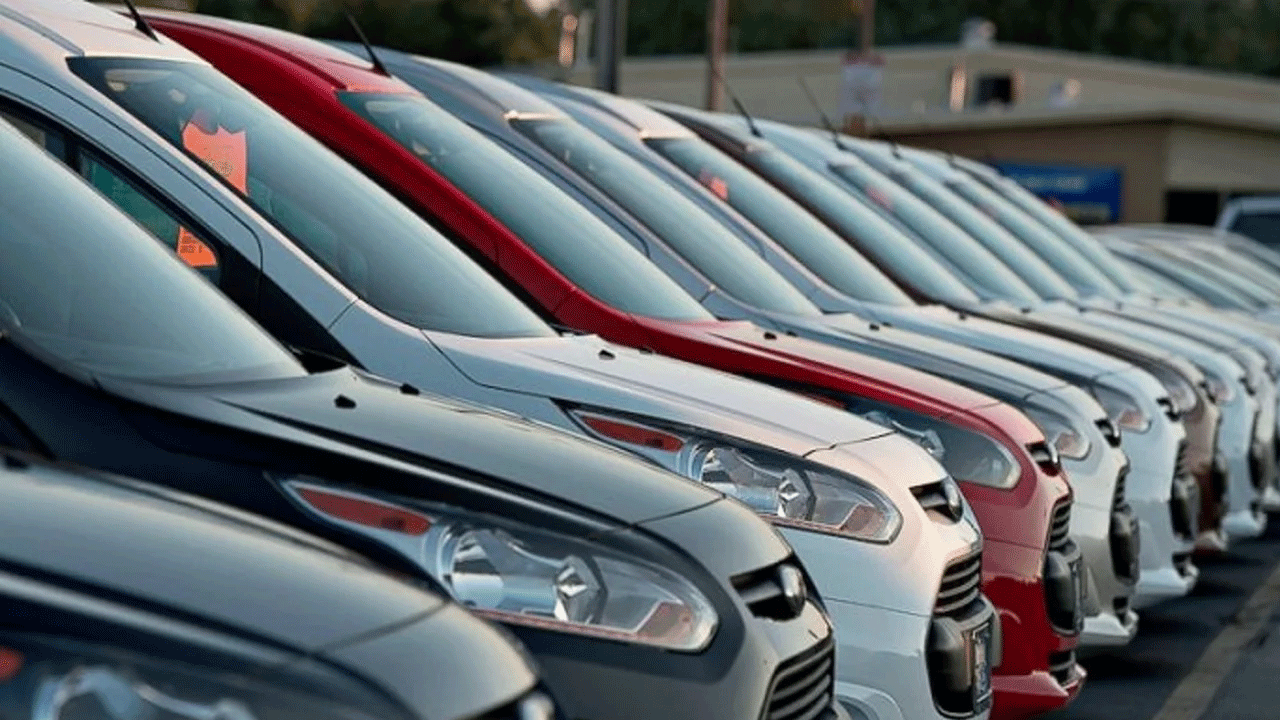 Foto - Zirvedeki model şaşırttı! İşte Türkiye yollarında en çok bulunan otomobiller!