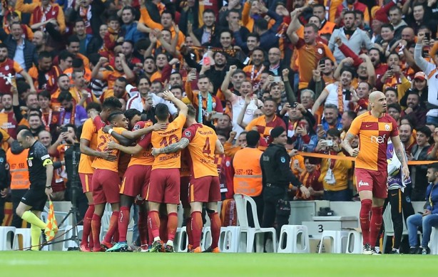 Foto - Zirvenin sahibi değişmedi