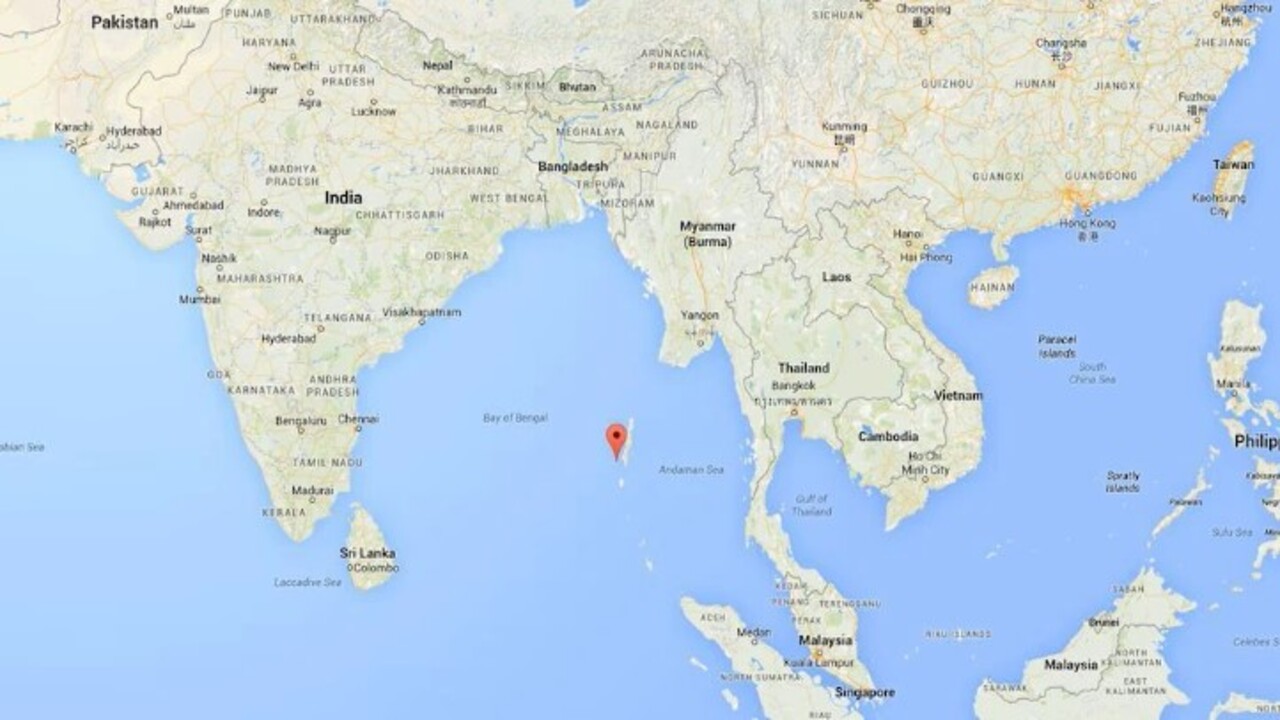 Foto - Ziyaret edecekseniz arkanızı kollayın! Bu adada ziyaretçileri okla öldürmeye çalışıyorlar