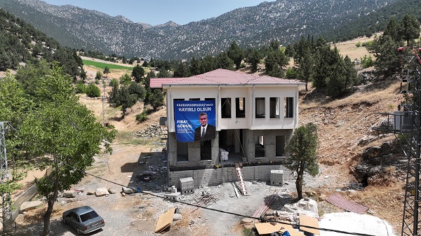 Foto - Ziyaretçi akınına uğruyor! Türkiye'nin gizemli obruğu: Yeşilgöz