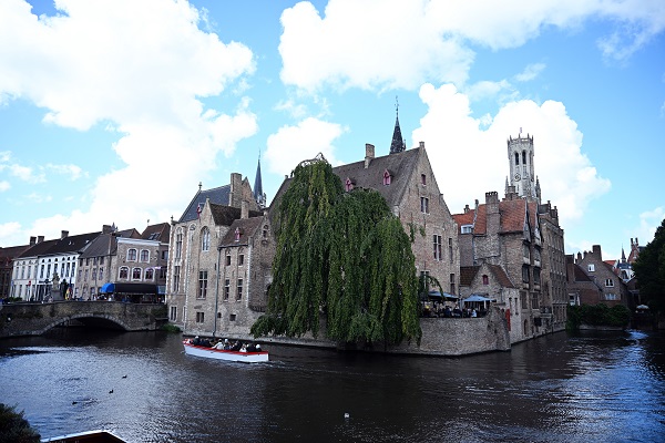 Foto - Ziyaretçileri Orta Çağ'a ışınlayan şehir! Halk turistlerden şıkayetçi
