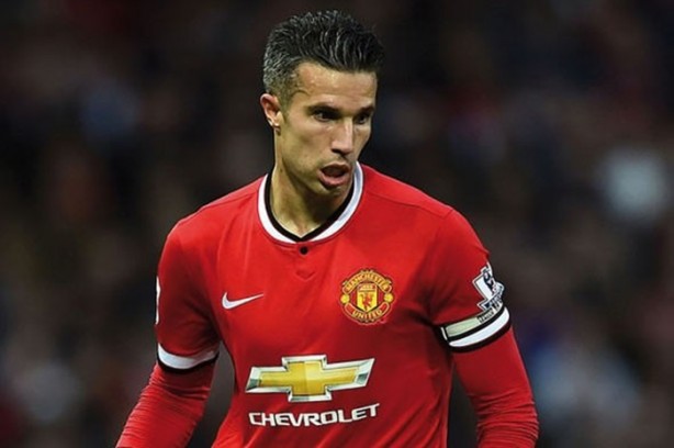 Foto - Zlatan, Van Persie'yi yakaladı!