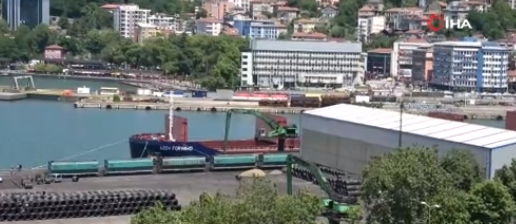 Foto - Zonguldak'a gelen Rus gemisi ortalığı ayağa kaldırdı! 'Geminin altında var' dendi, kent alarma geçti