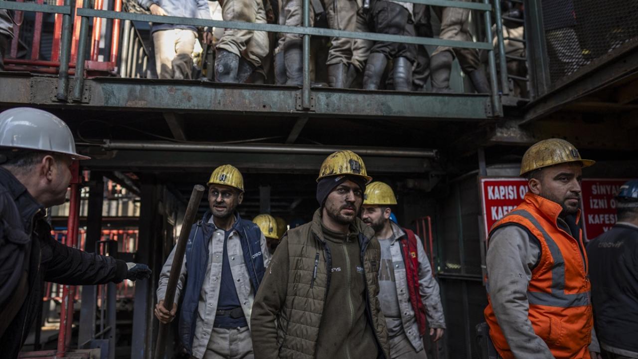 Foto - Zonguldak'ın Kara Elmas kahramanları: Yerin 300 metre altında hayat