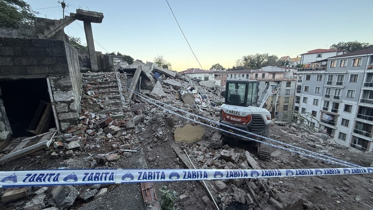 Foto - Zonguldak'ta bina çökmüştü! Çevresindeki 7 bina da tedbiren boşaltıldı