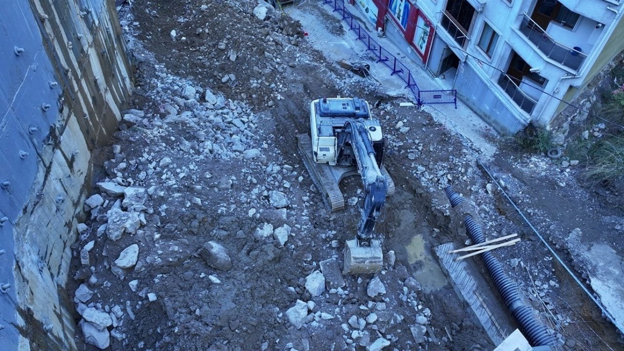 Foto - Zonguldak'ta bina çökmüştü! Çevresindeki 7 bina da tedbiren boşaltıldı