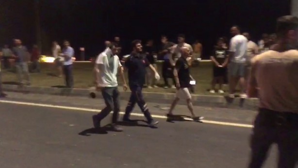 Foto - Zonguldak'ta iki aracın çarpıştığı kaza kamerada: 2 yaralı