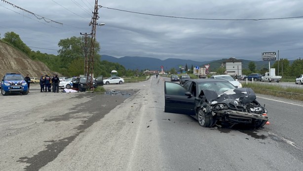 Foto - Zonguldak'ta kaza: 1 ölü, 3 yaralı
