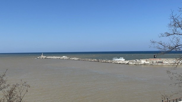 Foto - Zonguldak'ta sağanağın ardından denizin rengi değişti
