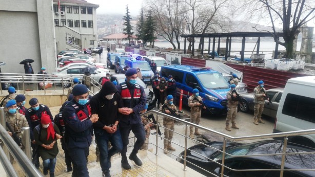 Foto - Zonguldak'taki cinayette sıcak gelişme! Üvey anne, baba ve kardeş tutuklandı