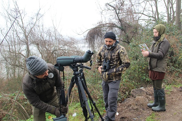 Foto - Zorlu görev! Kuşları tek tek saydılar
