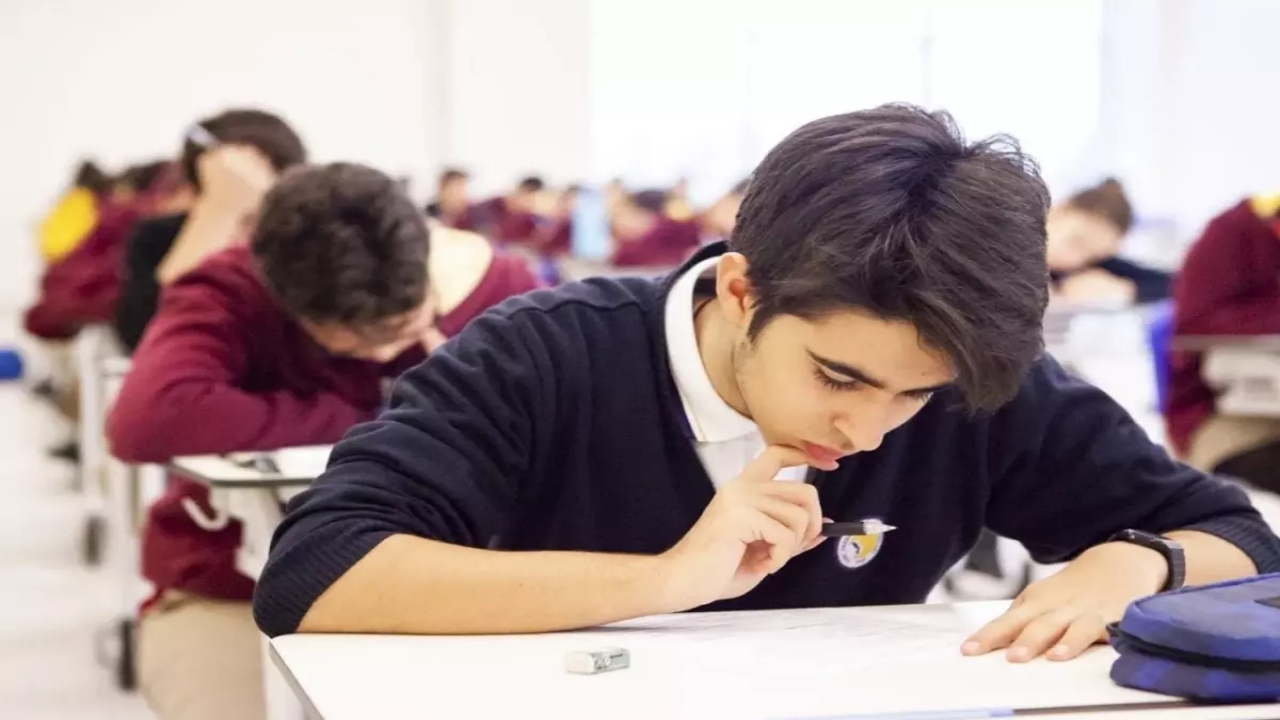 Zorunlu eğitim için bomba düzenleme! "O sistem değişiyor" iddiası! Masada bu 3 model var