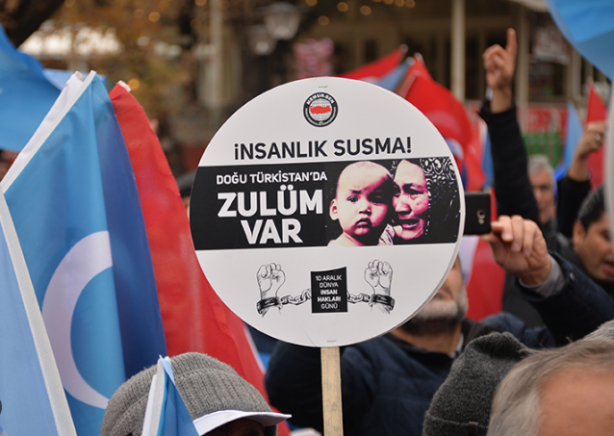 Foto - Zulmeden sadece İsrail’den değil! Doğu Türkistan kan ağlıyor… Çin zulmü sürüyor dünya susuyor