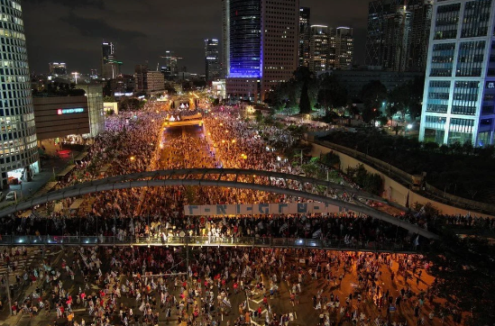 Foto - Zulümle abad olanın ahiri berbad olur! İsrail’de iç savaş korkusu: Yüz binler sokaklarda